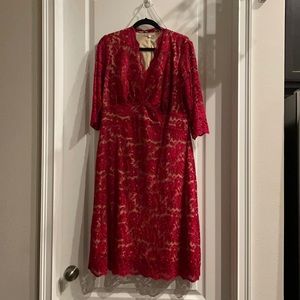 Soft lace and stretchy fabric.